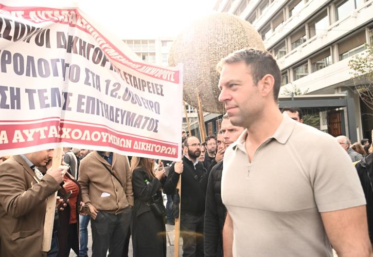 Κασσελάκης για 6 Δεκεμβρίου: «Οι 15χρονοι που βαφτίστηκαν ταραξίες, σήμερα είναι 30άρηδες αντιμέτωποι με την αβεβαιότητα»