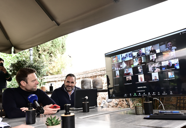 Κασσελάκης: Τα άδικα φορολογικά μέτρα πλήττουν τόσο τους επαγγελματίες της εστίασης όσο και τους καταναλωτές