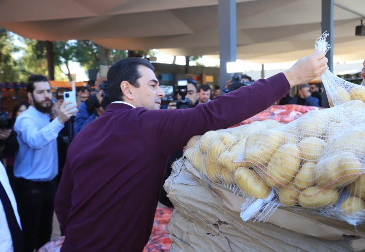 Σκρέκας: Τα Χριστούγεννα είναι περίοδος αλληλεγγύης και ανθρωπιάς