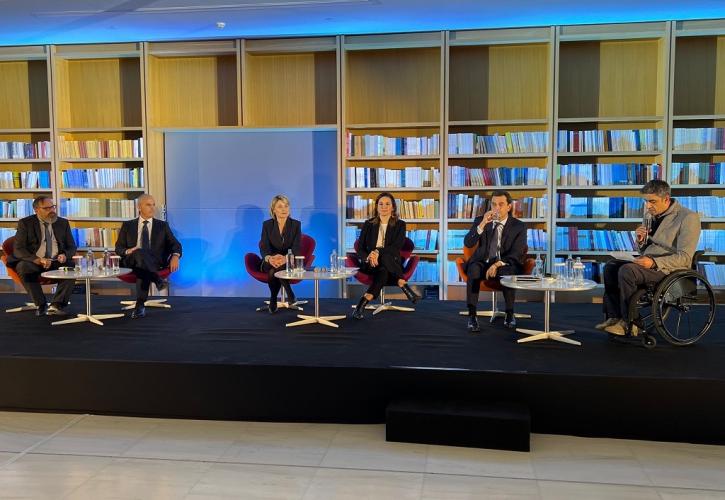 Αλεξοπούλου: Σημαντική προτεραιότητα της κυβέρνησης η προσβασιμότητα των Ατόμων με Αναπηρία στις μεταφορές