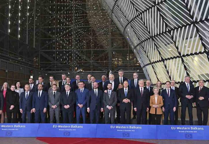 Με διπλωματικό κεφάλαιο στις Βρυξέλλες ο Κυριάκος - Η εκτίμηση Μαλλιά για το ευρω-αλβανικό και τους χειρισμούς της Αθήνας