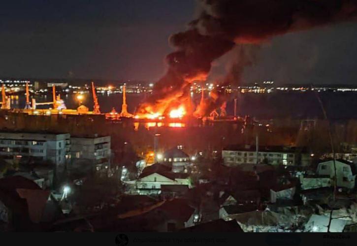 Η Ουκρανία κατέστρεψε αποβατικό σκάφος της Ρωσίας - Επιβεβαιώνει η Μόσχα