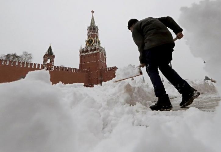 Χιονοπτώσεις ρεκόρ στη Μόσχα: Στους -50 βαθμούς Κελσίου η θερμοκρασία στη Σιβηρία