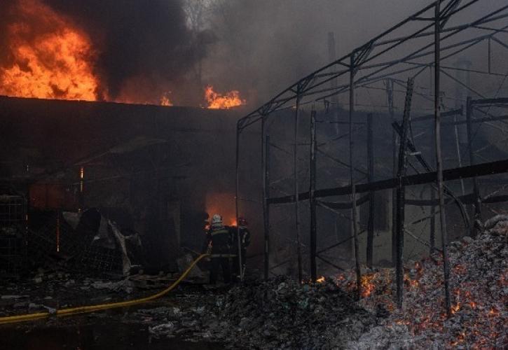 Ουκρανία: Τουλάχιστον τέσσερις νεκροί από ρωσική πυραυλική επίθεση στην πόλη Μικολάιφ