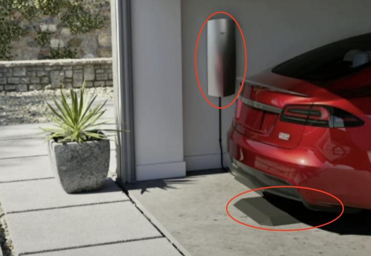 H Tesla ετοιμάζει ασύρματη φόρτιση για τα αυτοκίνητά της