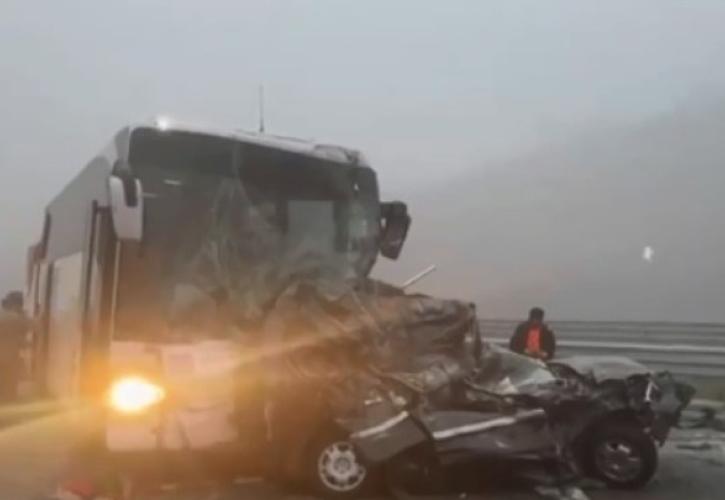 Τουρκία: 11 νεκροί σε τροχαίο δυστύχημα που προκλήθηκε λόγω ομίχλης