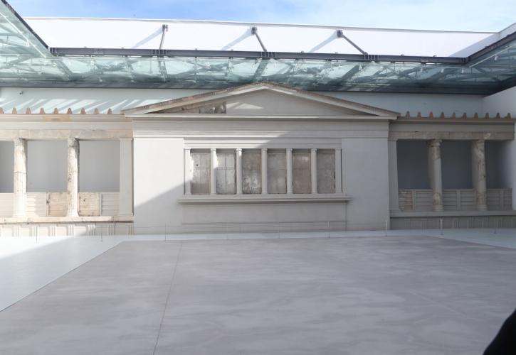 Μητσοτάκης: Γεγονός με παγκόσμια σημασία η αναστήλωση του ανακτόρου του Φιλίππου Β’