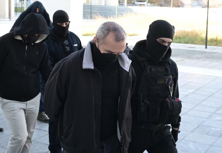 Κολωνός: Ισόβια και πολυετή κάθειρξη στον Μίχο - Εκτός φυλακής 17 καταδικασθέντες