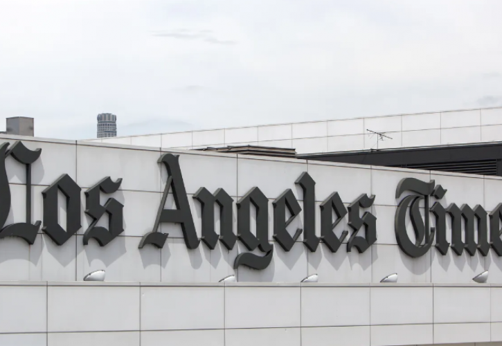 Los Angeles Times: Η εφημερίδα απολύει 115 δημοσιογράφους
