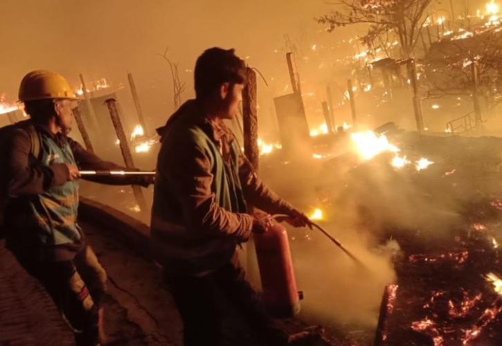 Μπανγκλαντές: Σχεδόν 7.000 Ροχίνγκια άστεγοι έπειτα από πυρκαγιά που ξέσπασε στον προσφυγικό καταυλισμό τους