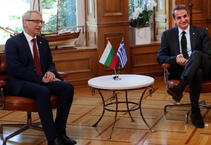 Συνάντηση Μητσοτάκη με πρωθυπουργό Βουλγαρίας - Επιτάχυνση της συνεργασίας σε ενέργεια και μεταφορές