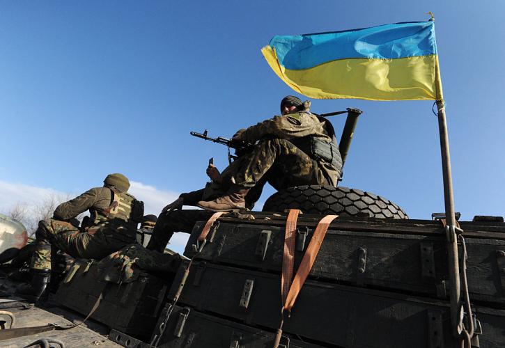 «Ναι» από ΕΕ στην παροχή επιπλέον 5 δισ. ευρώ για τη στρατιωτική στήριξη της Ουκρανίας