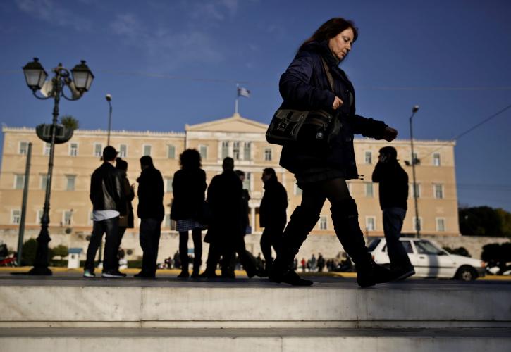 Επιδόματα: Αλλάζουν όλα στην πληρωμή τους από τις 15 Μαρτίου - Ποιες παροχές εξαιρούνται
