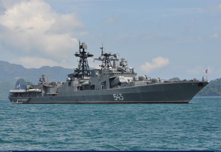 Ρωσική φρεγάτα με υπερηχητικούς πυραύλους Kinzhal εισήλθε στην Μεσόγειο Θάλασσα μέσω του Σουέζ