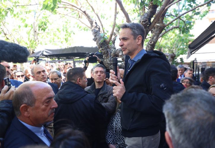 Στον Άγιο Δημήτριο ο Κυριάκος Μητσοτάκης - «Στέλνουμε μήνυμα συσπείρωσης και νίκης»