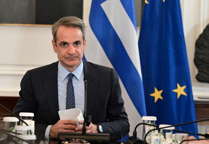 Μητσοτάκης: Ειδικό μπόνους στους δημοσίους υπαλλήλους που πιάνουν τους στόχους