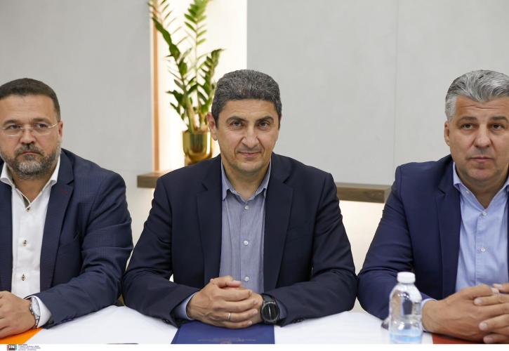 Αυγενάκης από Κομοτηνή: Να ωθήσουμε τον αγροτικό κόσμο προς το επιχειρείν