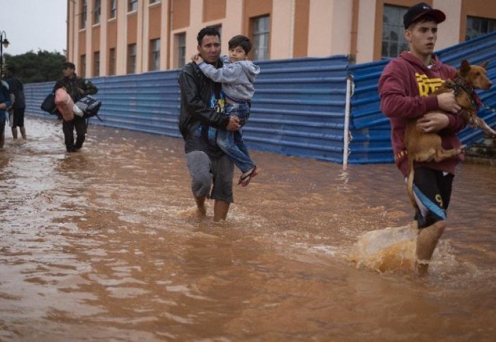 Βραζιλία: Τουλάχιστον 56 νεκροί και 67 αγνοούμενοι από τις καταρρακτώδεις βροχές