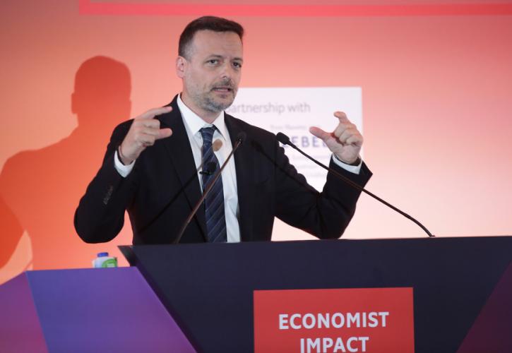 Δούκας: Τα 7.5 εκατομμύρια επισκέπτες αφήνουν στον δήμο Αθηναίων... 0,4 ευρώ ο καθένας τους