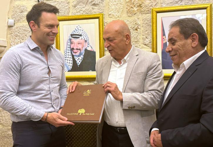 Κασσελάκης από Βηθλεέμ: Ξεκάθαρο μήνυμα αλληλεγγύης στον παλαιστινιακό λαό