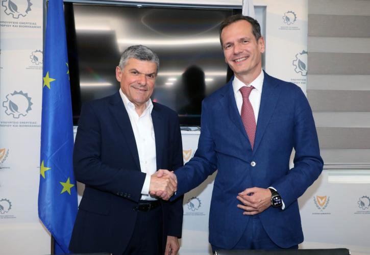 Διασύνδεση Ελλάδας - Κύπρου: Εξοικονόμηση 30% στους λογαριασμούς ρεύματος για τους Κύπριους καταναλωτές