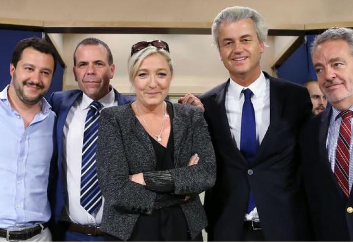 DW: Το πολιτικό τσίρκο της Ακροδεξιάς