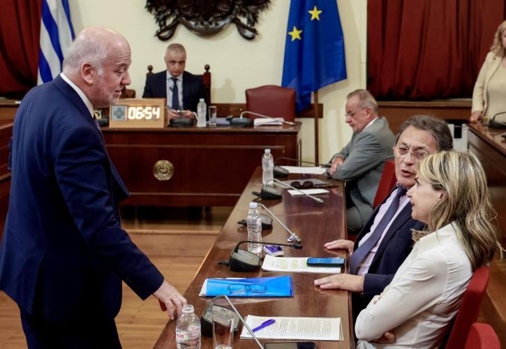 Μπουγάς: Τον επόμενο μήνα στη Βουλή οι συμπληρωματικές διατάξεις για την ενδοοικογενειακή βία