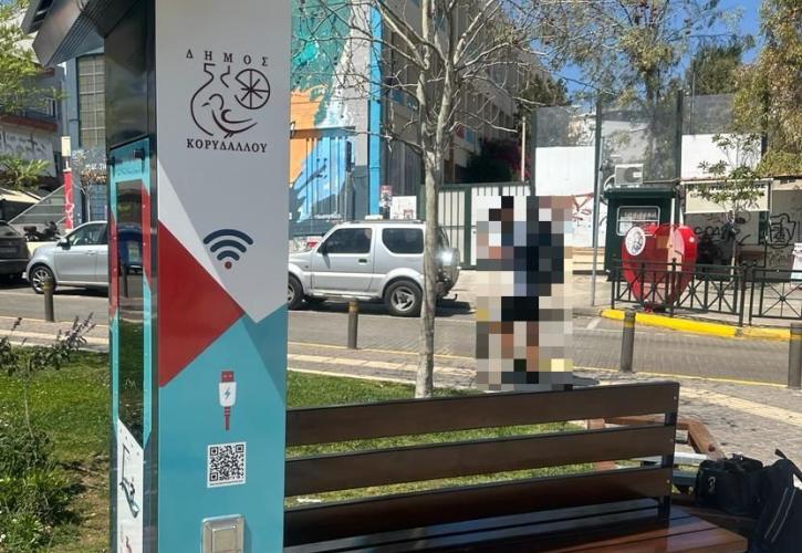 Έξυπνα παγκάκια μετρούν την ατμοσφαιρική ρύπανση στην Αττική