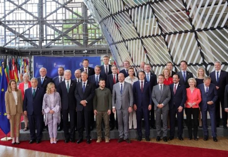 «Λευκός καπνός» στη Σύνοδο Κορυφής: Συμφωνία για Φον ντερ Λάιεν, Κόστα και Κάλας - Το «όχι» του Μητσοτάκη