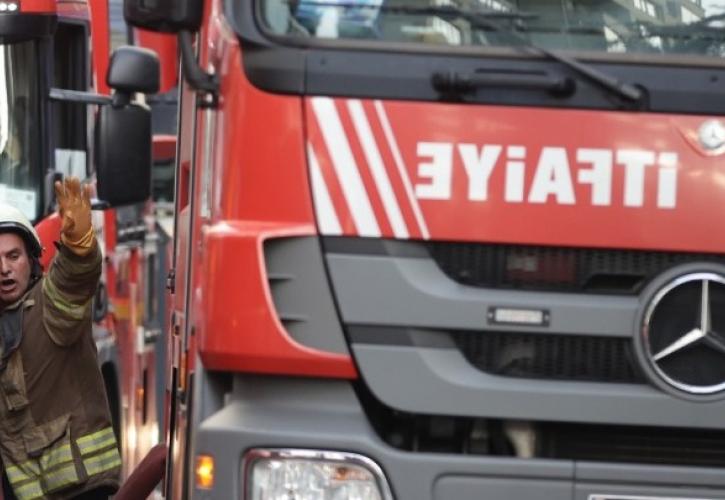 Τουρκία: Έκλεισε προσωρινά το αεροδρόμιο της Σμύρνης λόγω δασικής πυρκαγιάς