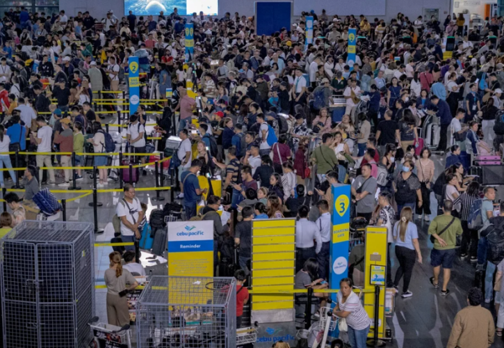 ΗΠΑ: Εκατοντάδες ακυρώσεις πτήσεων λόγω shutdown και θα γίνει χειρότερο