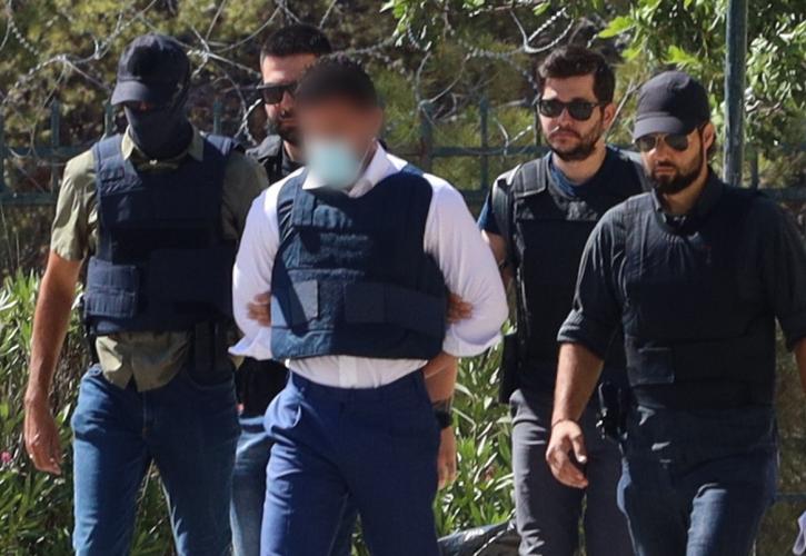 ΕΛ.ΑΣ για το έγκλημα στο Ψυχικό: «Φαίνεται πως ο τοπογράφος απέκτησε σε νησί των Κυκλάδων κάτι που επιθυμούσε κι άλλος»