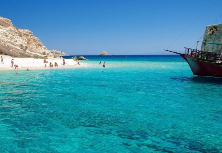 «Μικροσκοπικός κήπος της Εδέμ»: Η Le Figaro «εξυμνεί» τους Λειψούς - Στα «μυστικά» νησιά της Ελλάδας