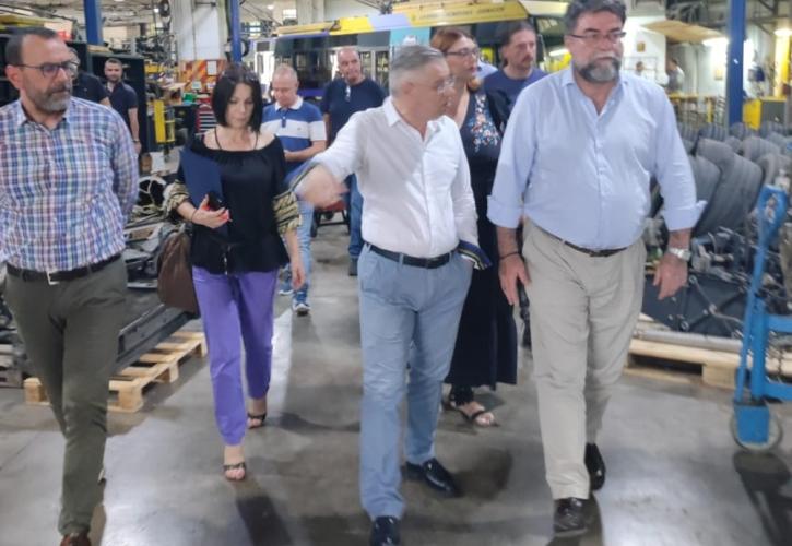 Οικονόμου: Ανανεώνουμε τον στόλο των Τρόλεϊ με νέα οχήματα