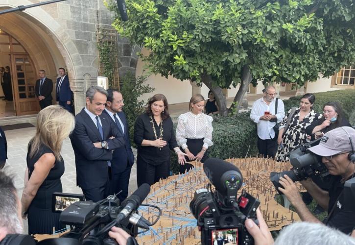 Στο προεδρικό μέγαρο της Λευκωσίας ο Κυριάκος Μητσοτάκης