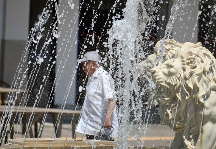 «Καμίνι» μέχρι την Παρασκευή η Ελλάδα με 43άρια - Νέο έκτακτο δελτίο επιδείνωσης καιρού από ΕΜΥ