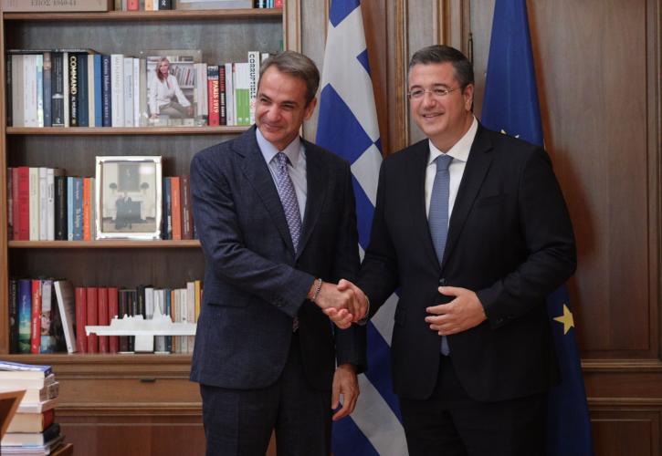 Τετ α τετ Μητσοτάκη - Τζιτζικώστα: «Τιμή η πρόταση για τη θέση του Επιτρόπου»