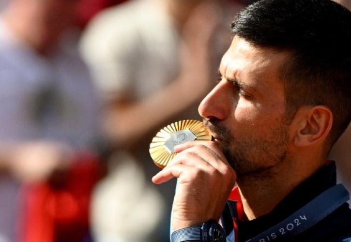 Πήρε αυτό που του... έλειπε ο ανεπανάληπτος Τζόκοβιτς - Το Ολυμπιακό χρυσό!