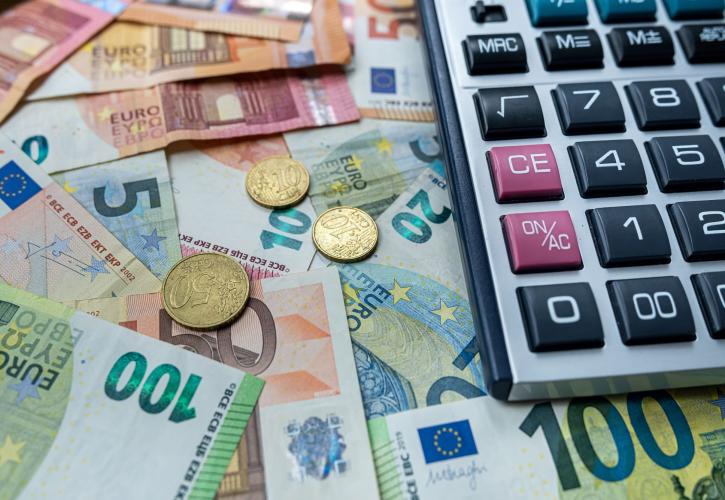 Αυξάνονται τα φρέσκα «φέσια» στην εφορία - Τι δείχνουν τα στοιχεία 11μήνου της ΑΑΔΕ