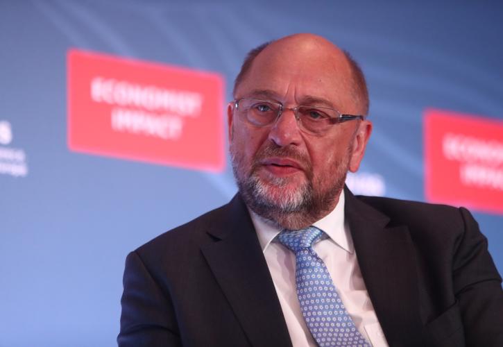 Σουλτς από Economist: Να συμπεριλάβουμε στην ευρωπαϊκή οικογένεια τη ΝΑ Ευρώπη
