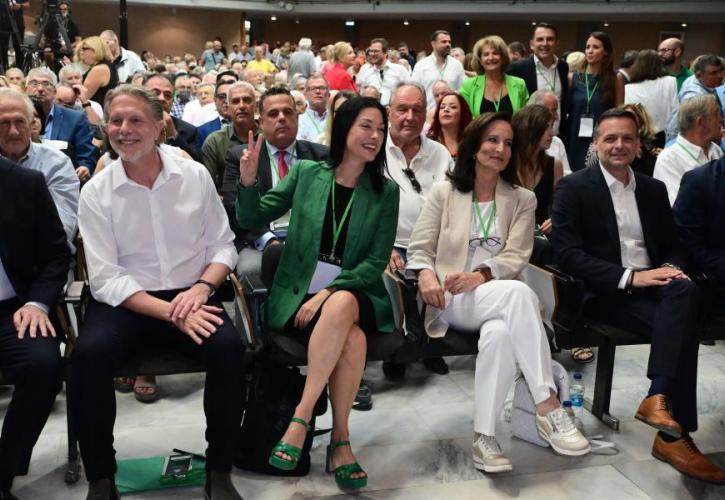 Θέλουν και στον ΣΥΡΙΖΑ debate σαν του ΠΑΣΟΚ -Με ποιους μιλάει η Ντόρα στα Χανιά - Παπαστεργίου στα Τρίκαλα