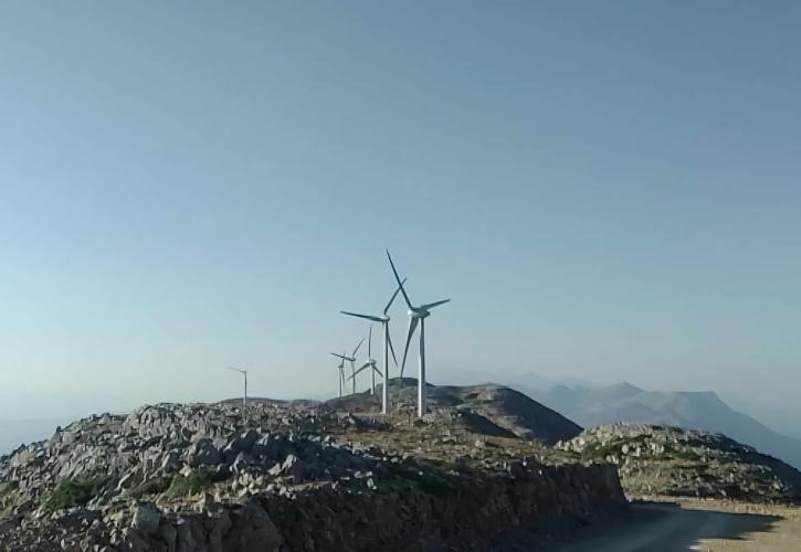 ΔΕΗ: Συμφωνία εξαγοράς 66,6MW ΑΠΕ σε λειτουργία και 1,7GW υπό ανάπτυξη από τους ομίλους Κοπελούζου - Σαμαρά