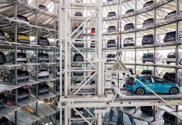 Η Volkswagen ζητά σημαντικές παραχωρήσεις από τα συνδικάτα