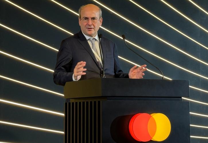 Χατζηδάκης: Eπιτεύχθηκε νωρίτερα ο στόχος για διασύνδεση των POS με τις ταμειακές μηχανές