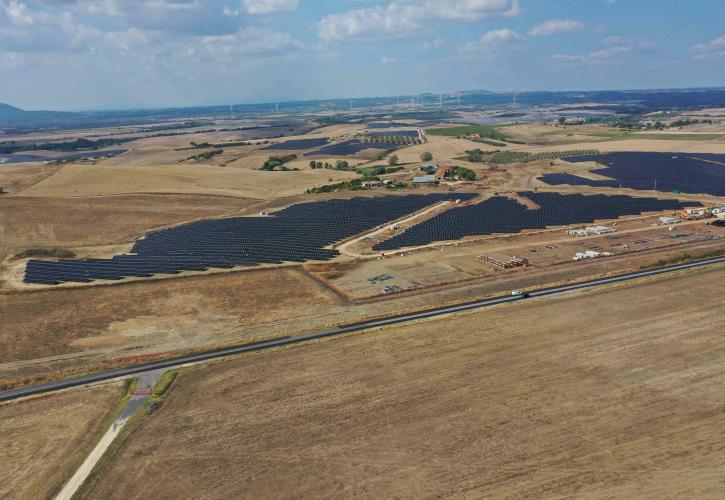 EDP: Συνδέει στο δίκτυο το μεγαλύτερο φωτοβολταϊκό πάρκο της στην Ιταλία