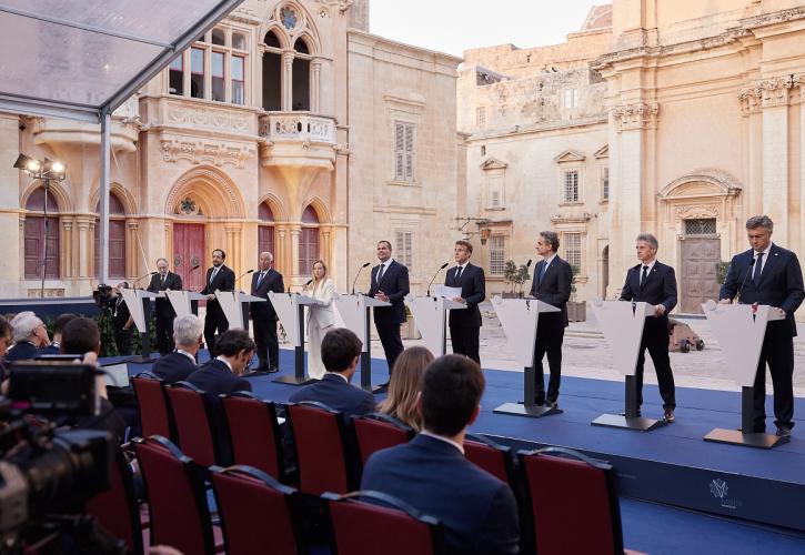 MED9: «Απαράδεκτες» οι επιθέσεις εναντίον της UNIFL στον Λίβανο, λένε Σάντσεθ και Μελόνι