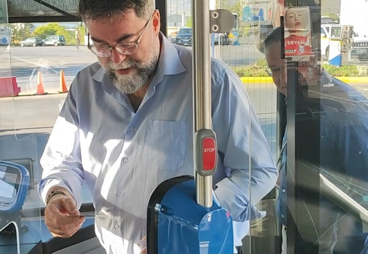 Ενθαρρυντικά τα αποτελέσματα από τη μέθοδο «Μπροστινή Πόρτα» για τον έλεγχο της εισιτηριοδιαφυγής στην Αθήνα