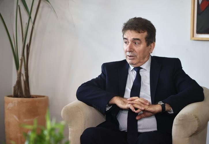 Χρυσοχοΐδης: Να συνεργαστούμε για λύσεις βελτίωσης της παρουσίας της αστυνομίας στις διαδηλώσεις