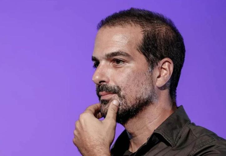 Σακελλαρίδης: «Με τρομάζει πάρα πολύ η διείσδυση της άκρας Δεξιάς στη νεολαία»
