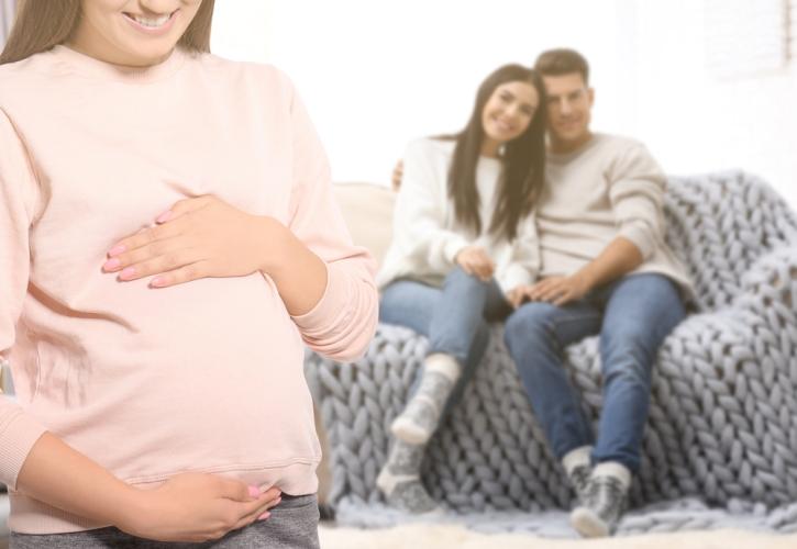 Τα θετικά της παρένθετης μητρότητας στην Ελλάδα